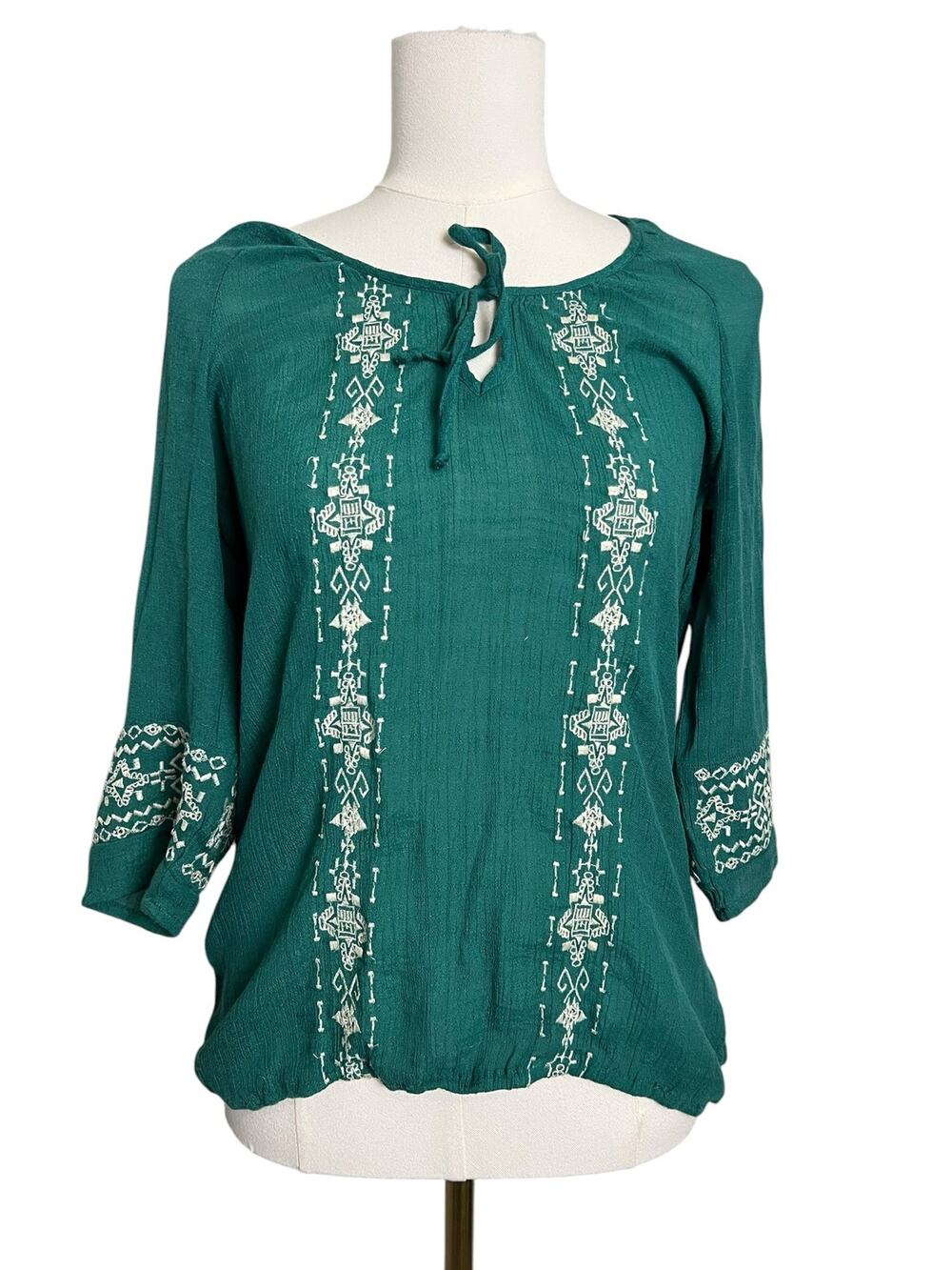 Maurices Teal Embroidered Peasant Boho Gauze Blouse Large Coastal Cowgirl